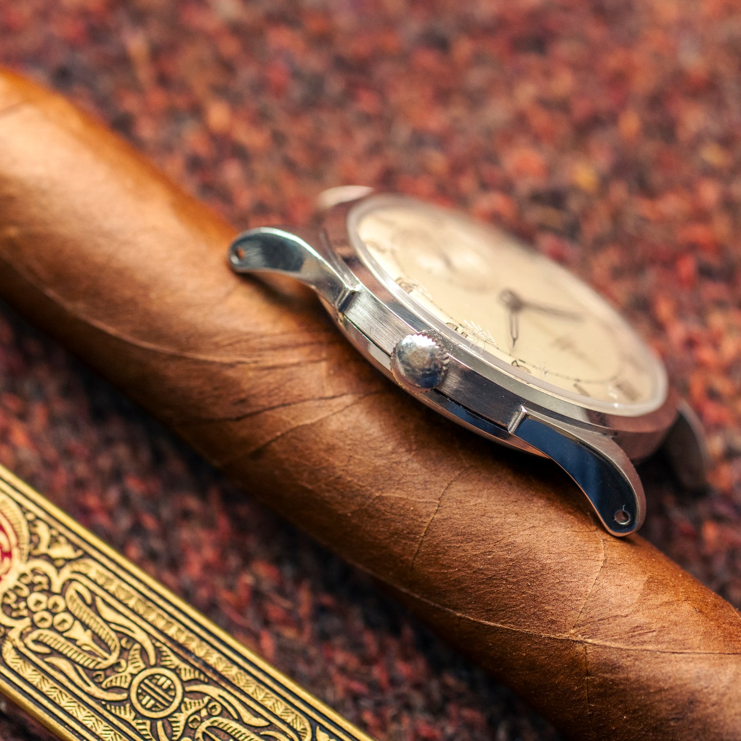 Omega Sub Second Railroad