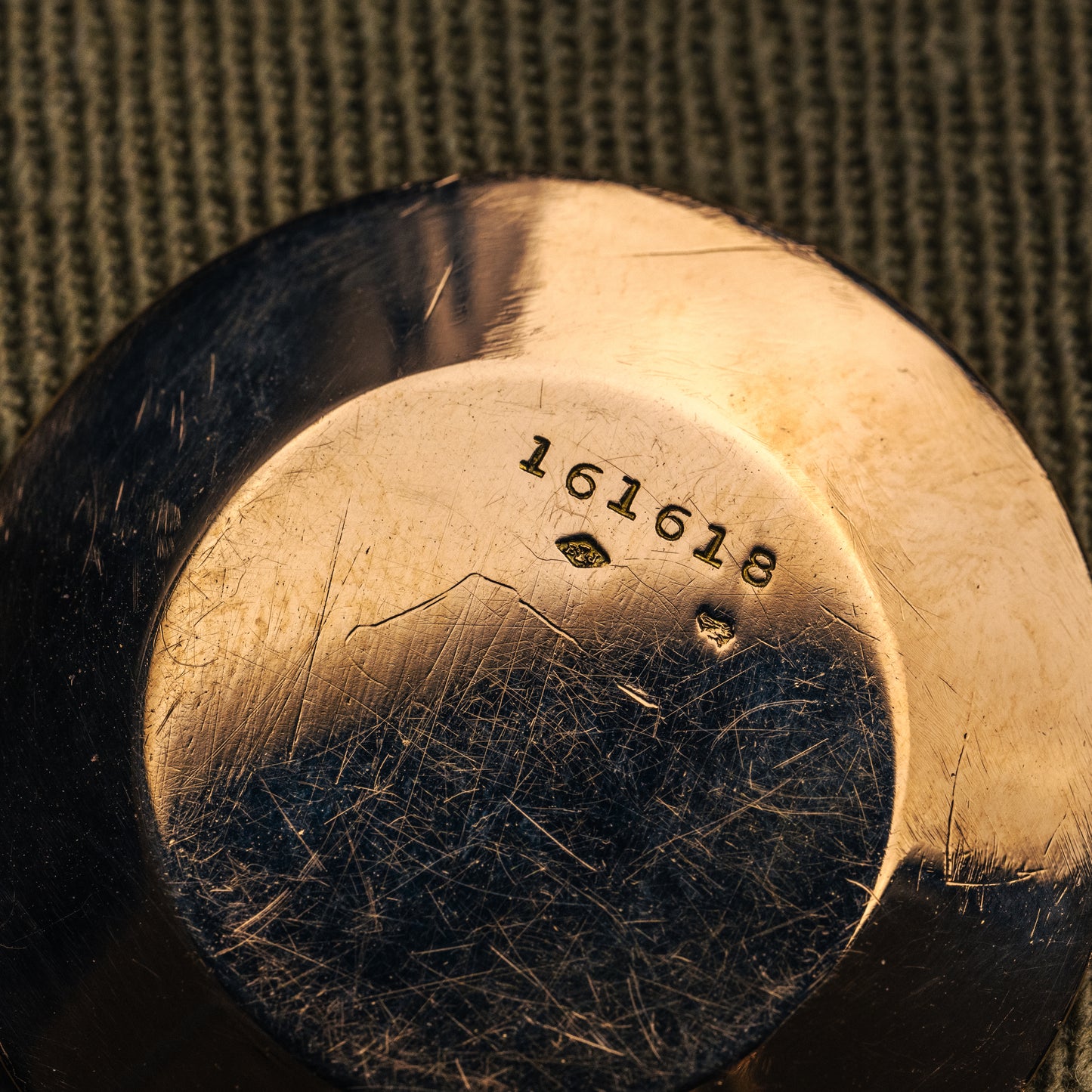 Jaeger-Lecoultre K478C or 18 carats