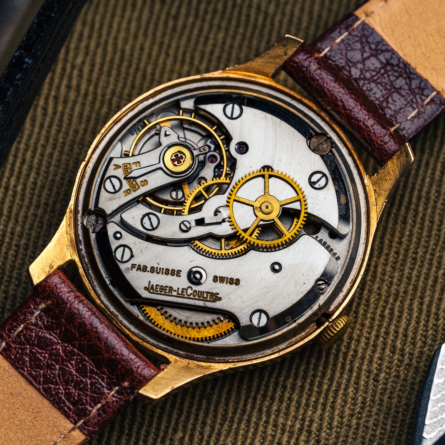 Jaeger-Lecoultre K478C or 18 carats