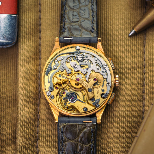 Universal Genève Compur or jaune 18kt