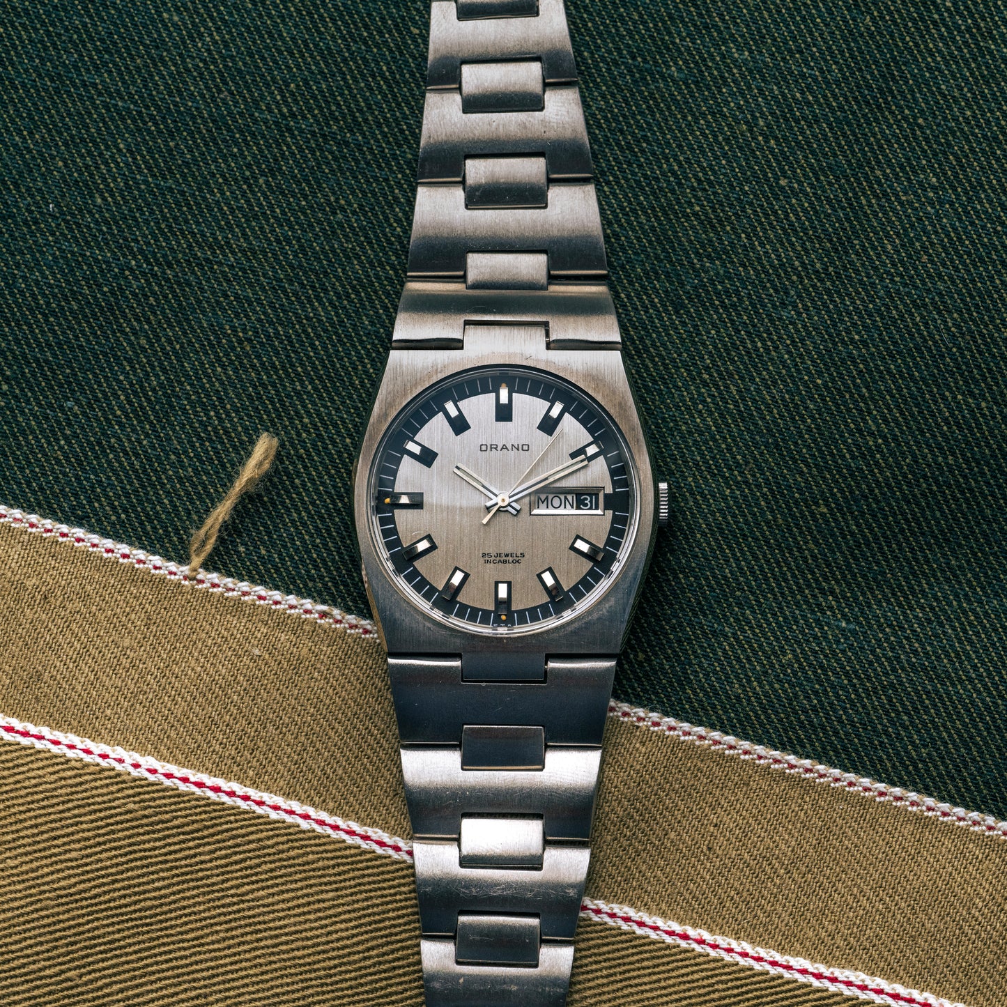 Orano bracelet intégré NOS