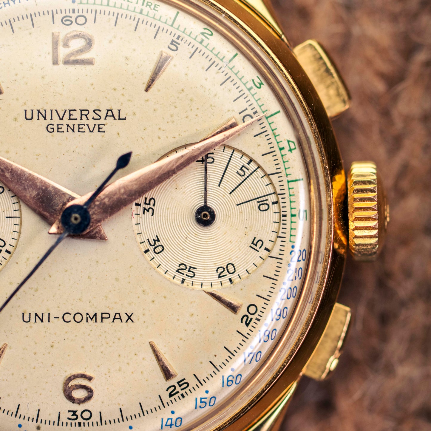 Universal Genève Uni Compax