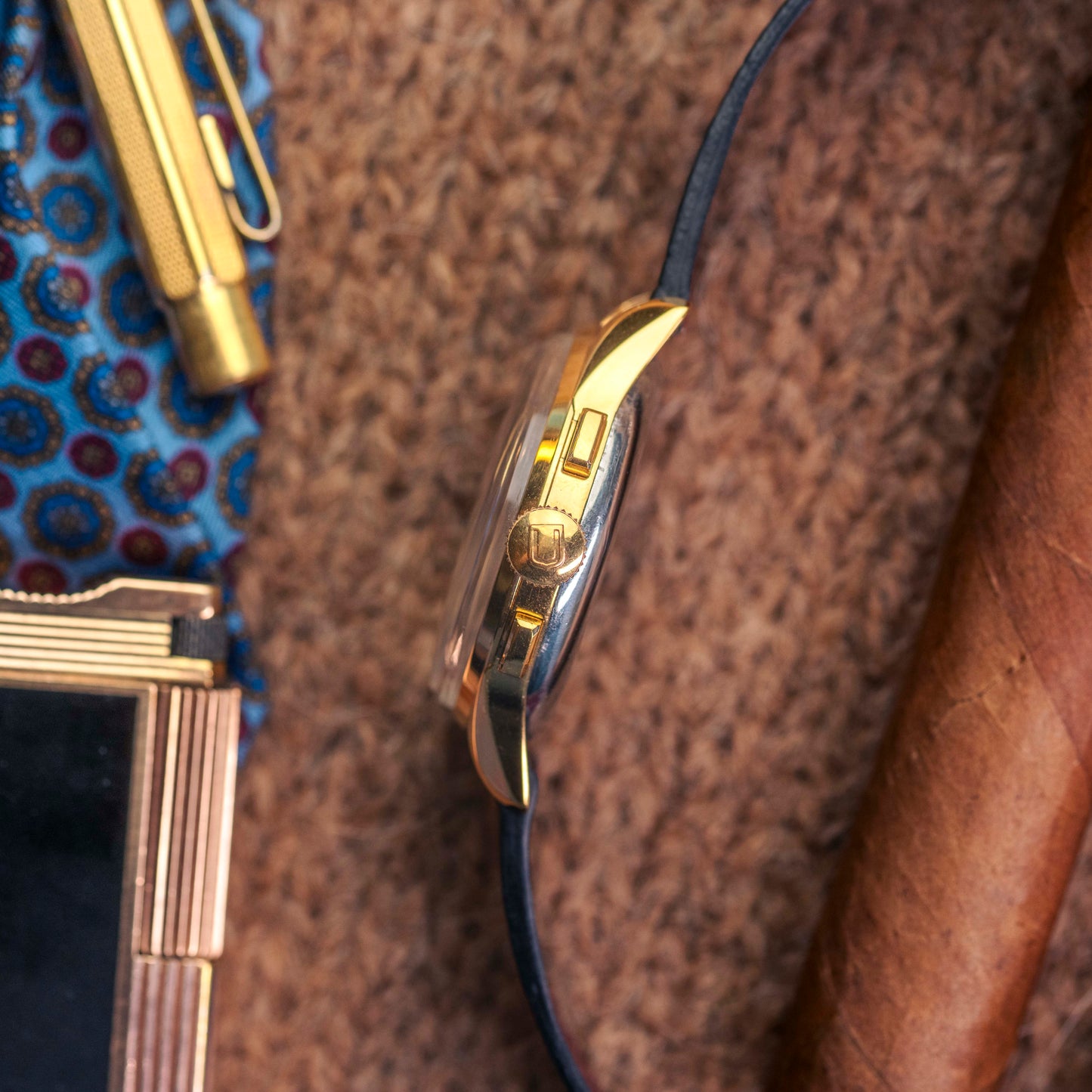 Universal Genève Uni Compax