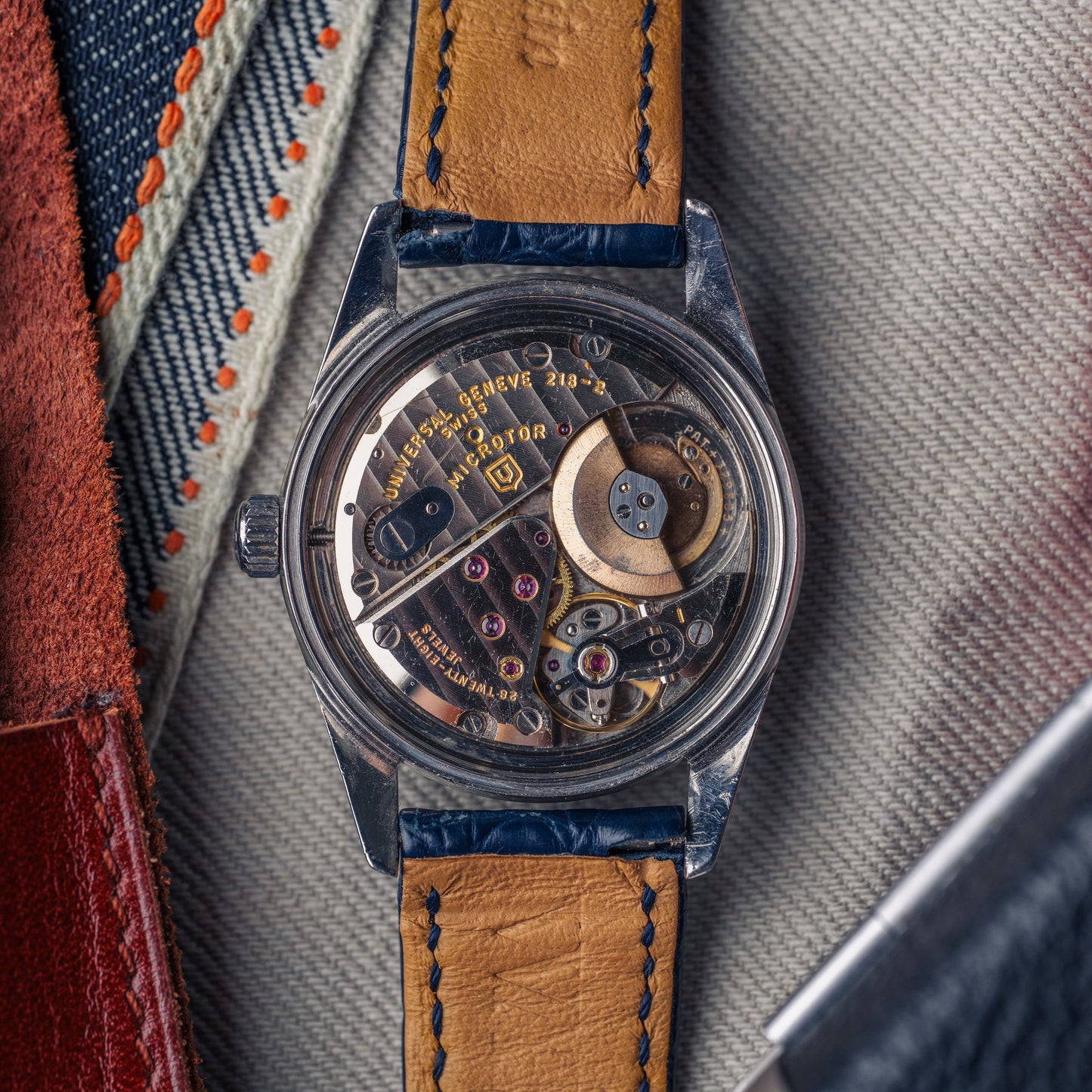 Universal Genève Polerouter Date