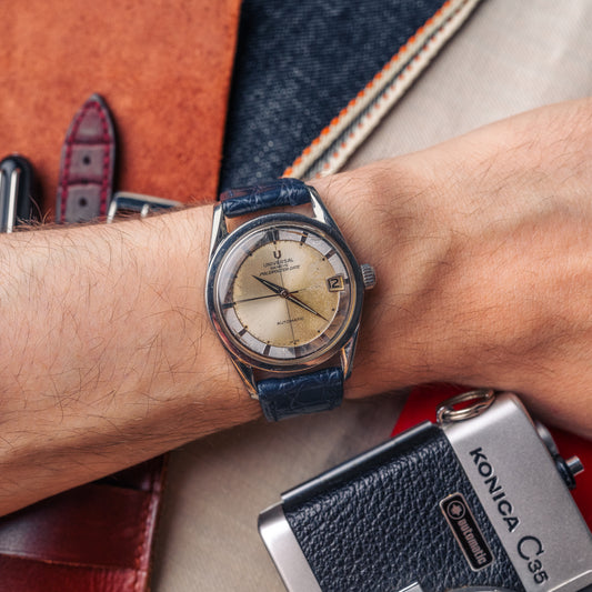 Universal Genève Polerouter Date