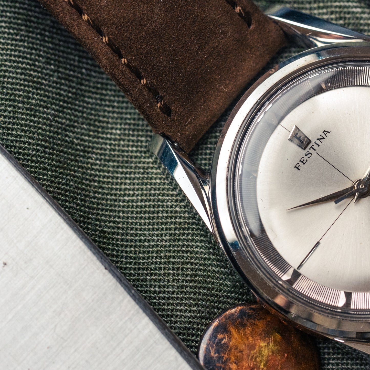 Festina Fieldmaster en acier