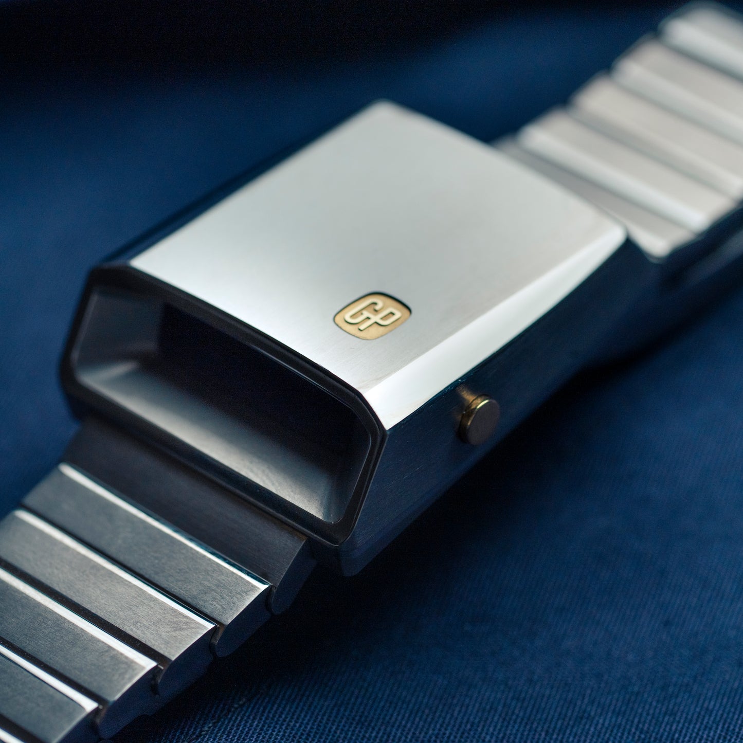 Girard-Perregaux Casquette 2.0