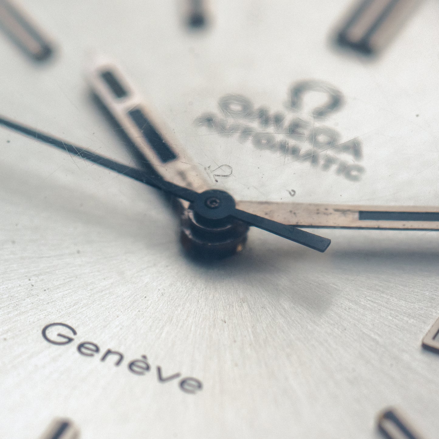 Omega Genève marché japonais